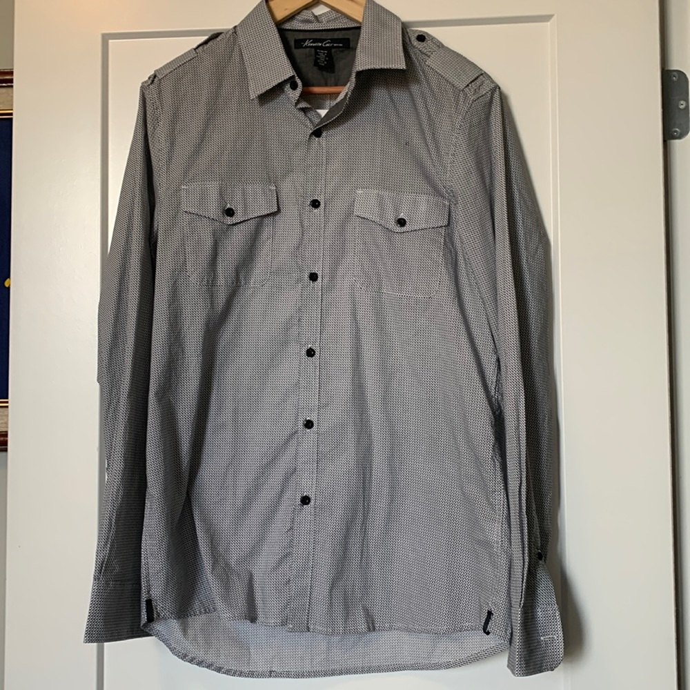 Kenneth Cole New York long sleeve shirt sized medium .